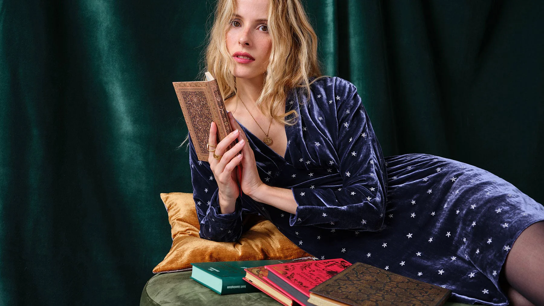 Robe Inspirante Clair Obscur - Image 7